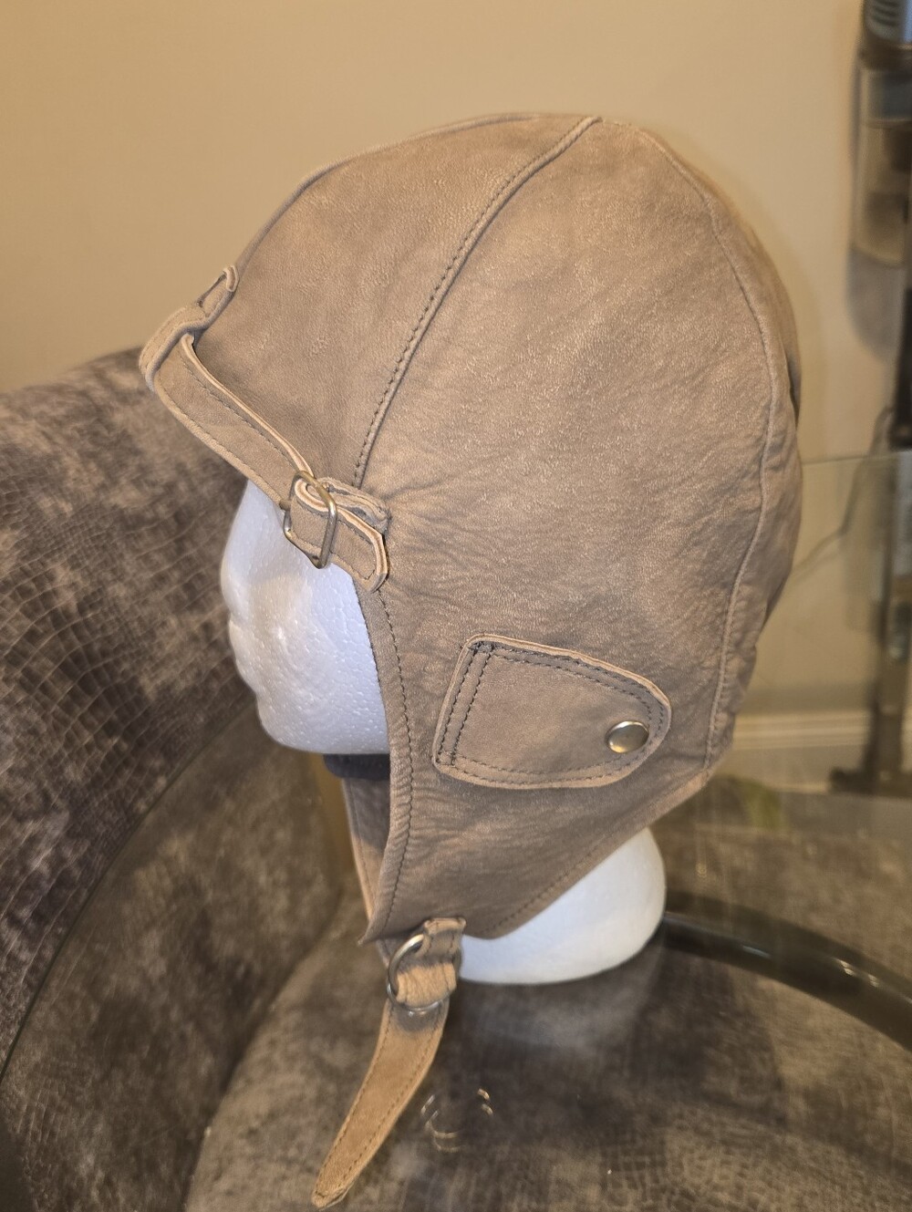 Rare Vintage 1980s Banana Republic "Mill Valley" Lambskin Flight Helmet /Aviator